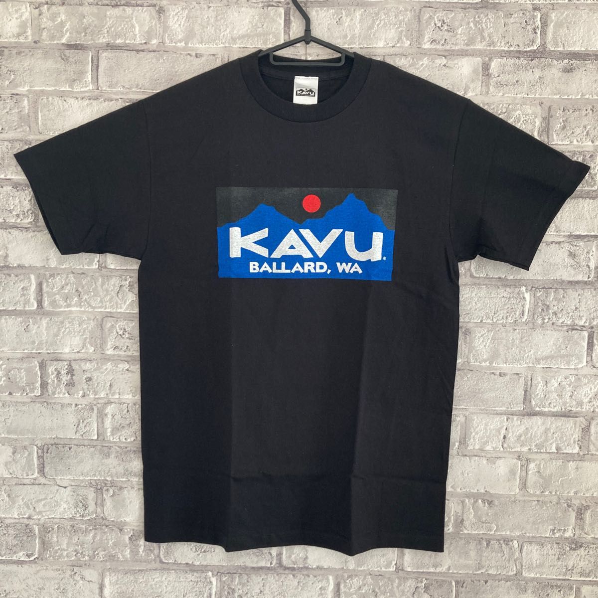 《新品》KAVU カブー アウトドアバラードロゴ 半袖Tシャツ ブラック S