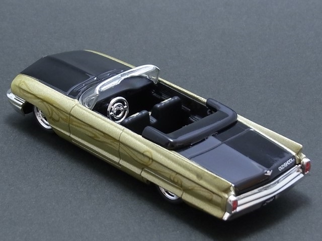 ★★★日曜夜★ルース★'62 CADILLAC (CONVERTIBLE)★DUB CITY OLDSKOOL WAVE 3★JADA TOYS★1/64_画像2