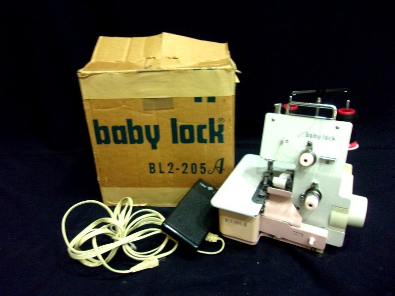 1000円スタート ミシン JUKI babylock BL2-205A ジューキ ハンドクラフト 手工芸 通電確認済み ロックミシン 箱付 12 ミシン⑮1038_画像1