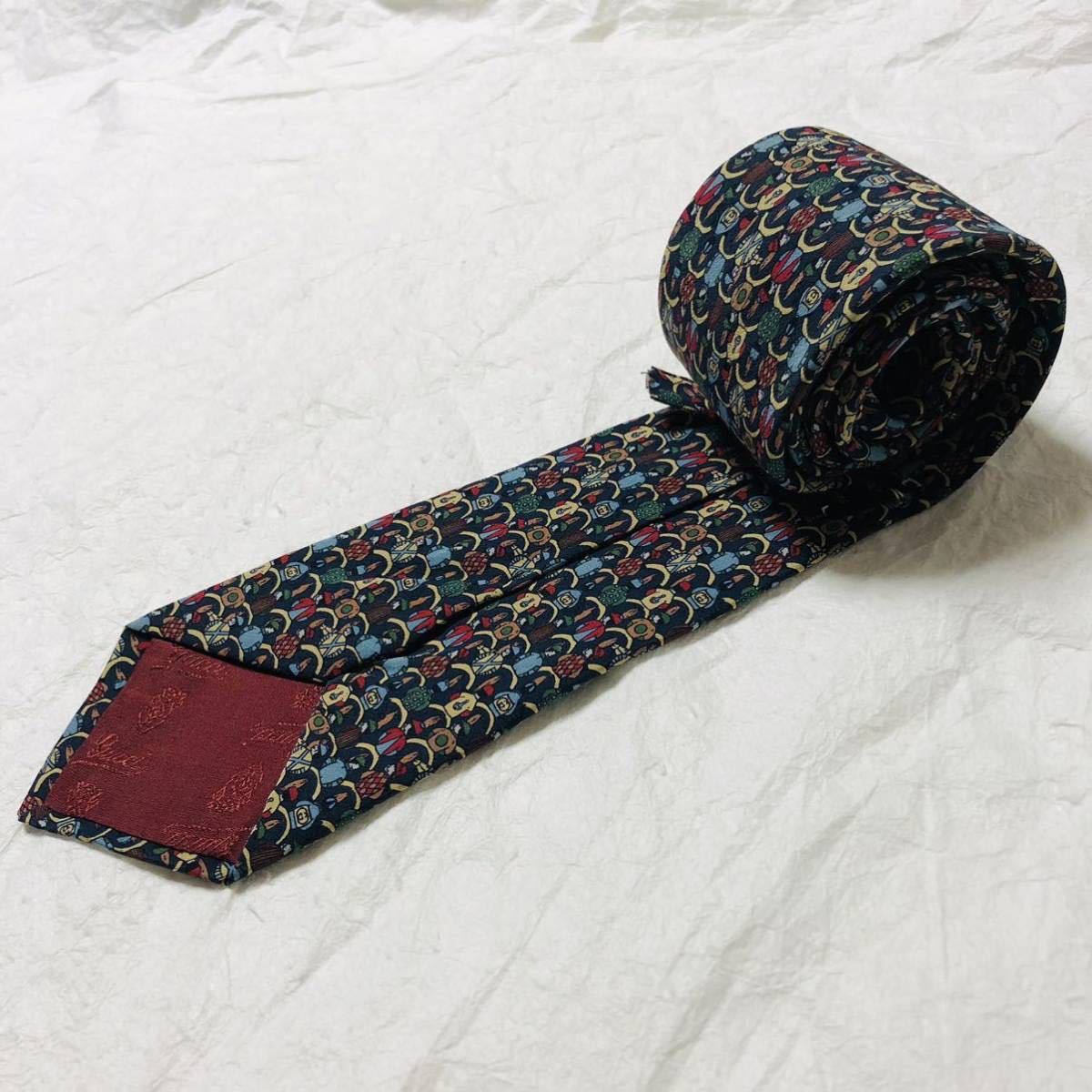 表面美品 希少デザイン GUCCI グッチ ネクタイ 馬に跨る騎手 総 表面美品 希少デザイン GUCCI グッチ ネクタイ 馬に跨る騎手 総