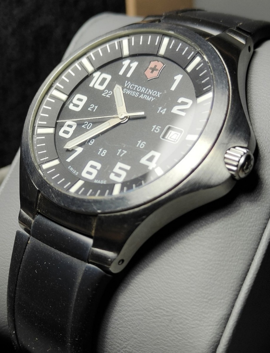  free shipping VICTORINOX SWISS ARMY Black Base Camp Victorinox wristwatch Seiko chronograph Date Luminox 12000