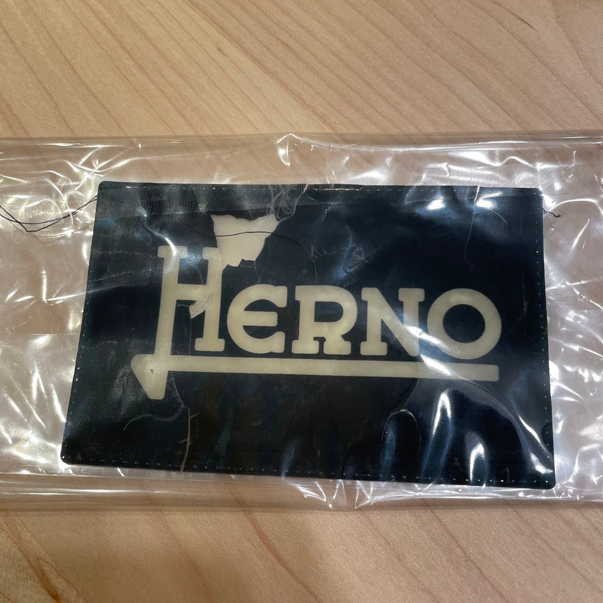 HERNO ダウンジャケット フード付き