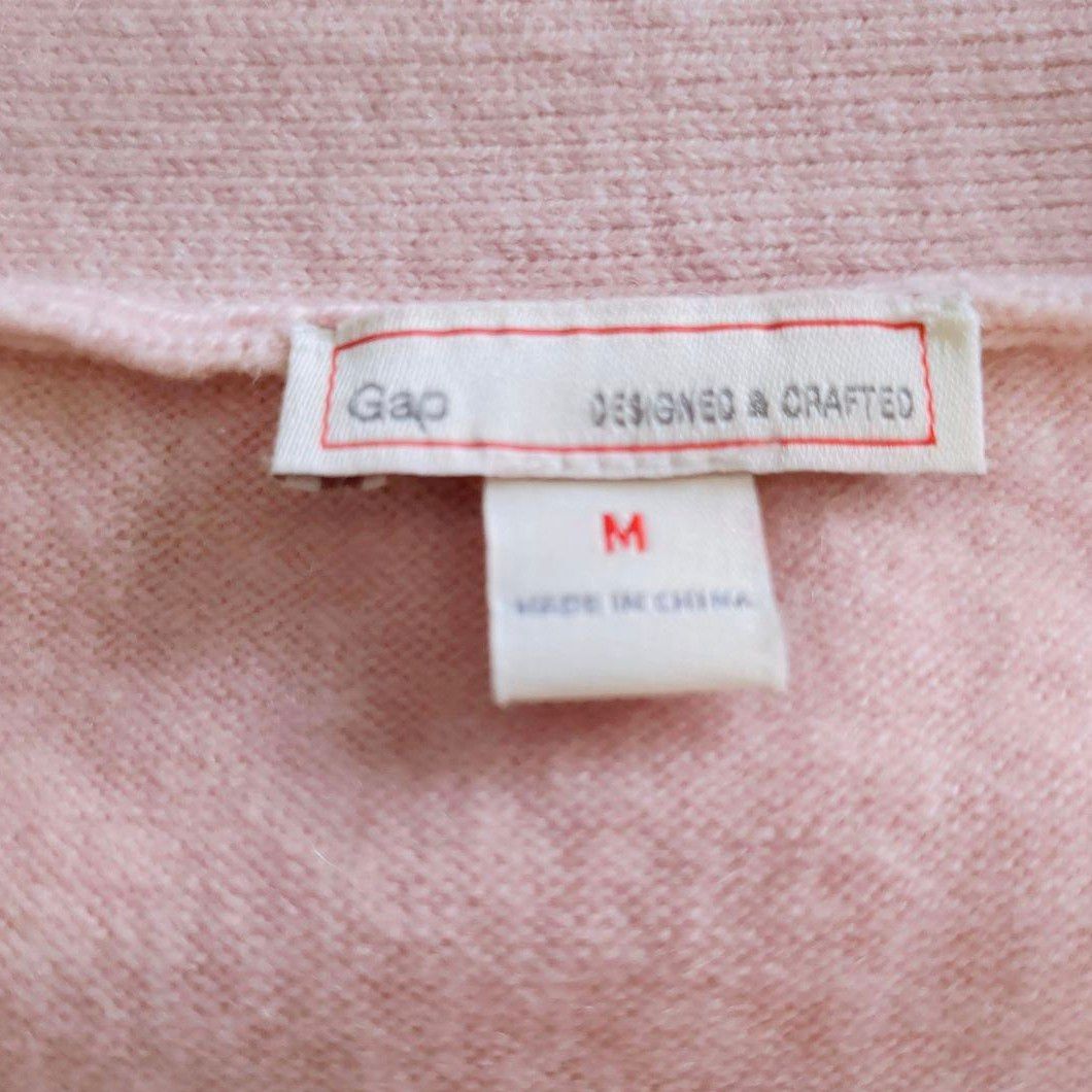 Gap　ニット　Ｍ　ピンク　Ｖネック　長袖　ふわふわ　モチモチ　さらさら　大きめ