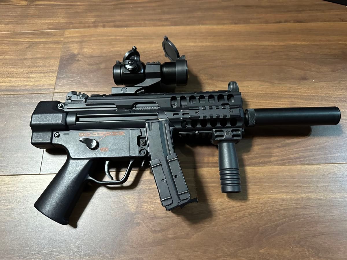 東京マルイ 電動ガン MP5K ハイサイクル 外観カスタム品 東京マルイ 電動ガン MP5K ハイサイクル 外観カスタム品
