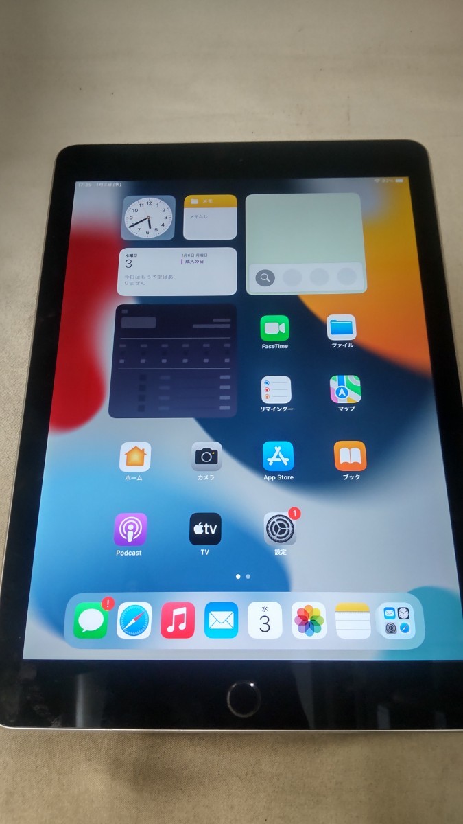 HK1727 iPad Air2 A1566 16GB 第2世代 Wi-Fiモデル Apple アップル タブレット 簡易動作確認＆簡易清掃＆初期化OK 送料無料 現状品_画像1