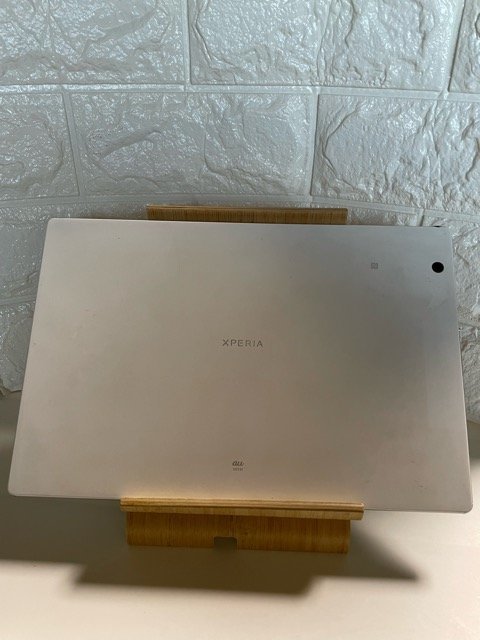 動作OK 【訳あり品】Xperia Z4 Tablet SOT31 [32GB] au ホワイト バッテリー訳あり品 Z10_画像2