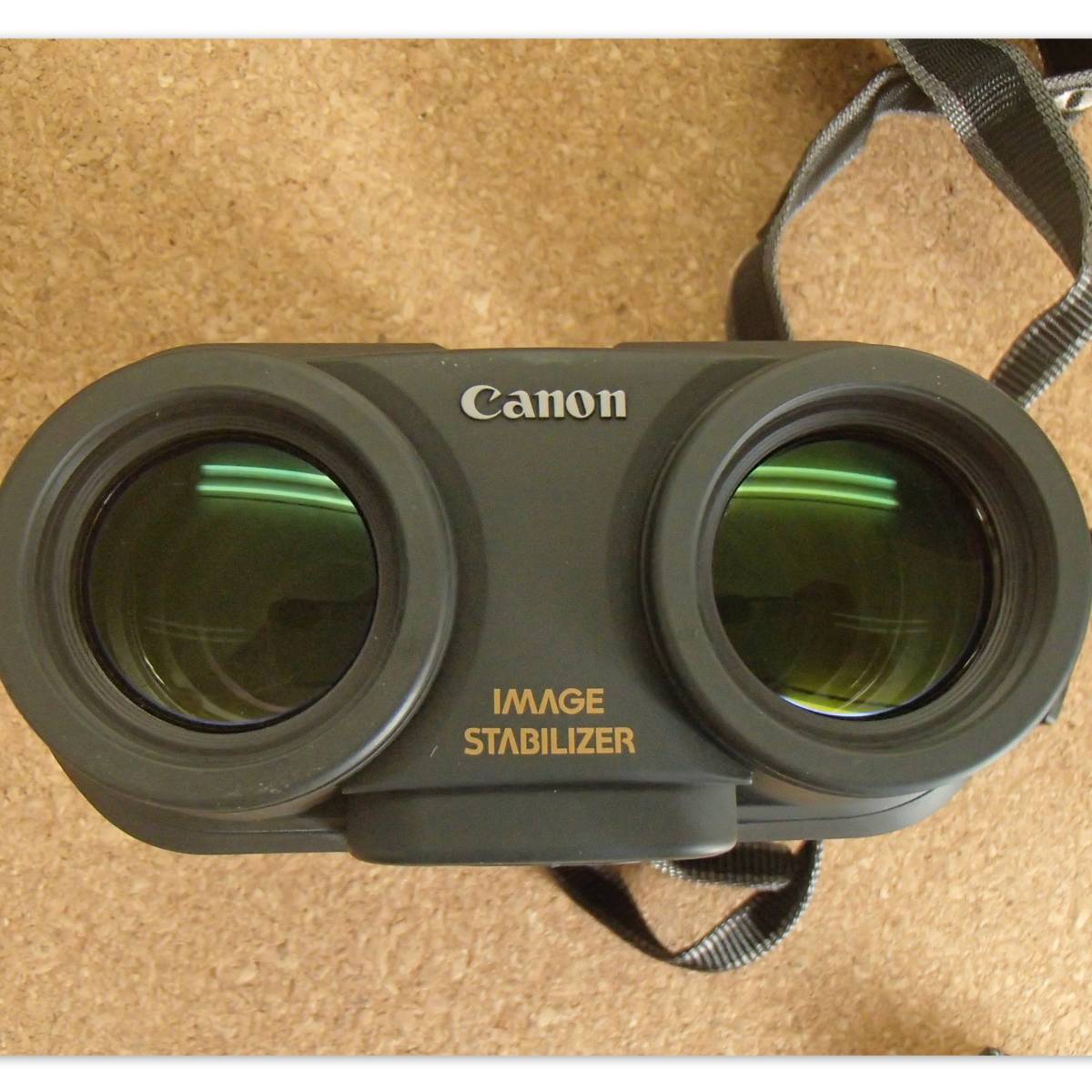 動作確認済 ケース付き キャノン 12×36 IS 5.6° IMAGE STABILIZER 12倍 Canon イメージ スタビライザー 双眼鏡 防振機能 _画像6