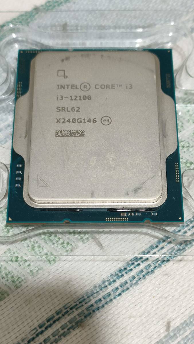 Intel Core i3 12100　純正クーラー付き_画像1