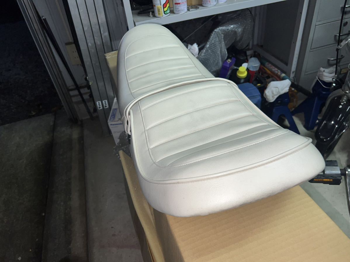 カワサキ KH250 KH400 SS250 SS400 Kスタイル カスタムシート 段 カワサキ KH250 KH400 SS250 SS400 Kスタイル カスタムシート 段