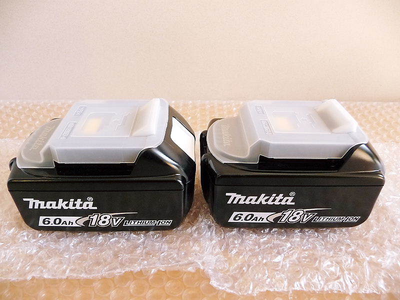 未使用品 makita 24mm マキタ 充電式ハンマドリル HR244DRGXB 黒 バッテリー2個 18V 6.0Ah 充電器 ケース付♪ フルセット 新品_画像7