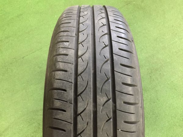 送料無料 ラジアルタイヤ ヨコハマ ブルーアース 165/70R14 2017年製造 アクア ヴィッツ マーチ フィット デミオ など_画像10