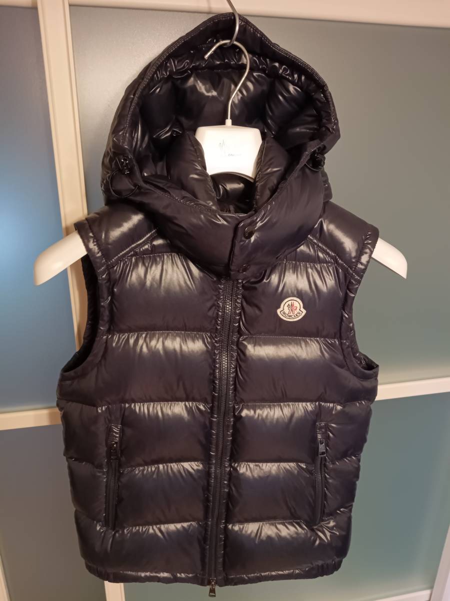 MONCLER モンクレール LACET GILET フード付き ダウンベスト ネイビー 国内正規品_画像1