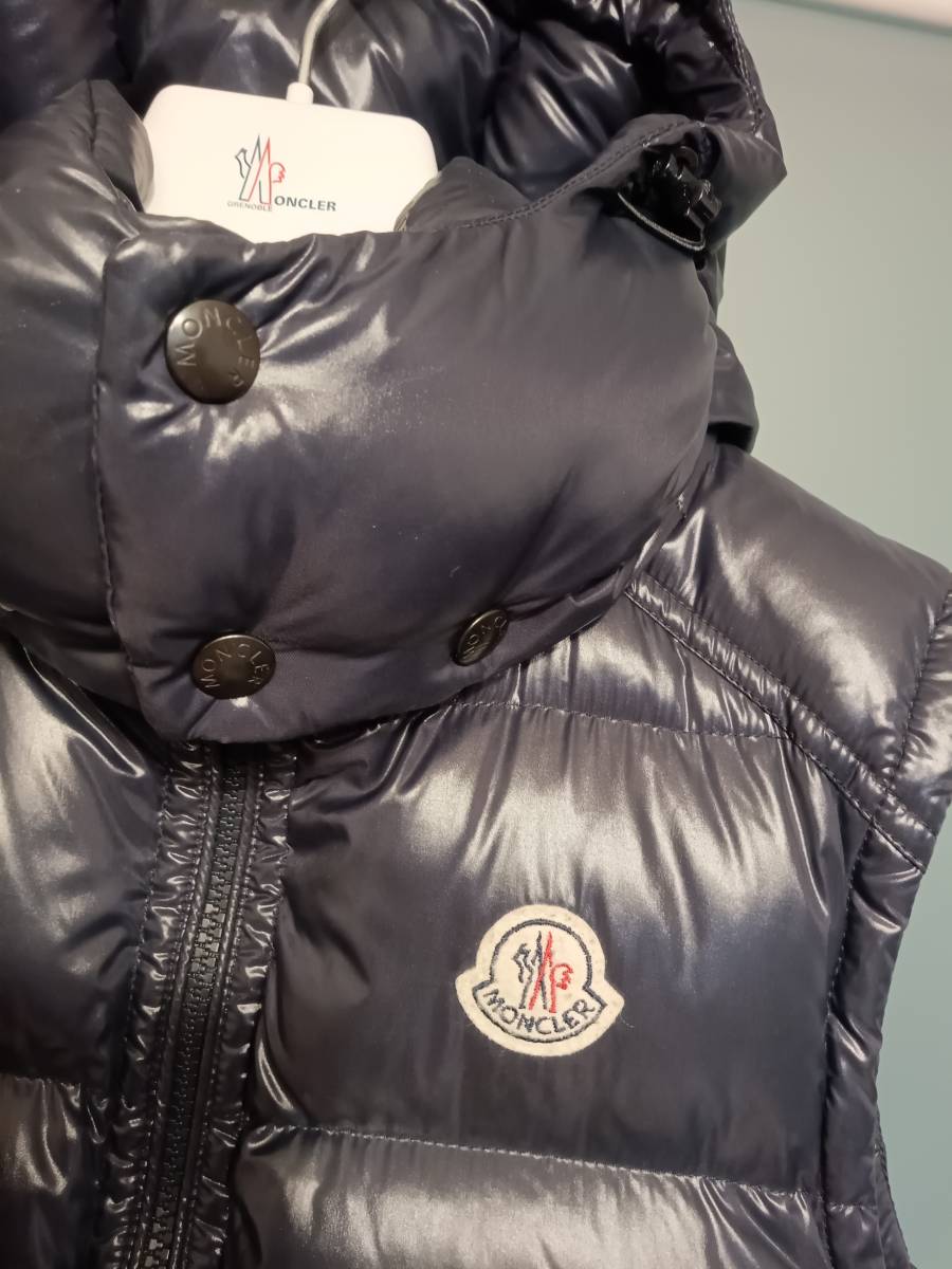 MONCLER モンクレール LACET GILET フード付き ダウンベスト ネイビー 国内正規品_画像10