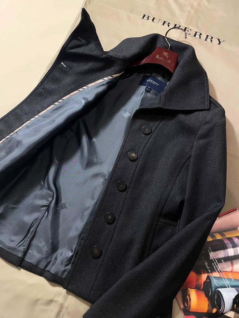 N29【最高峰!イタリア製】参考価格18万●未使用品級　BURBERRY LONDON●ハイネック高級トレンチコート　バーバリー　コート　レディース_画像3