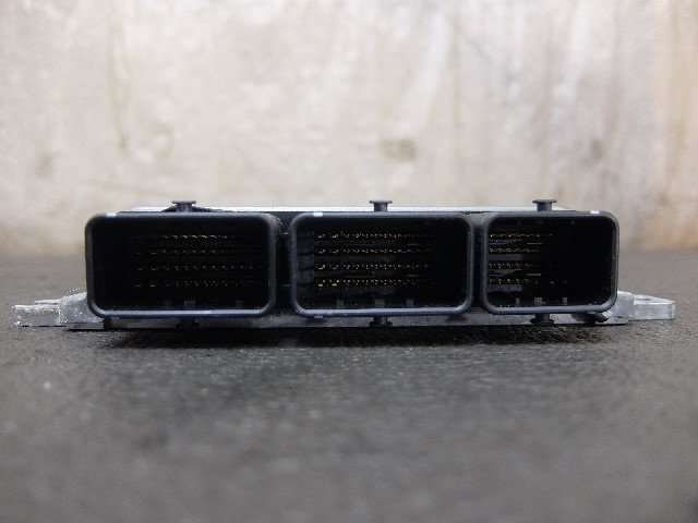 CKV36 スカイラインCP 370GT VQ37VHR　純正コンピューター/ECU　MEC105-180 C1 7828　　(再)_画像6