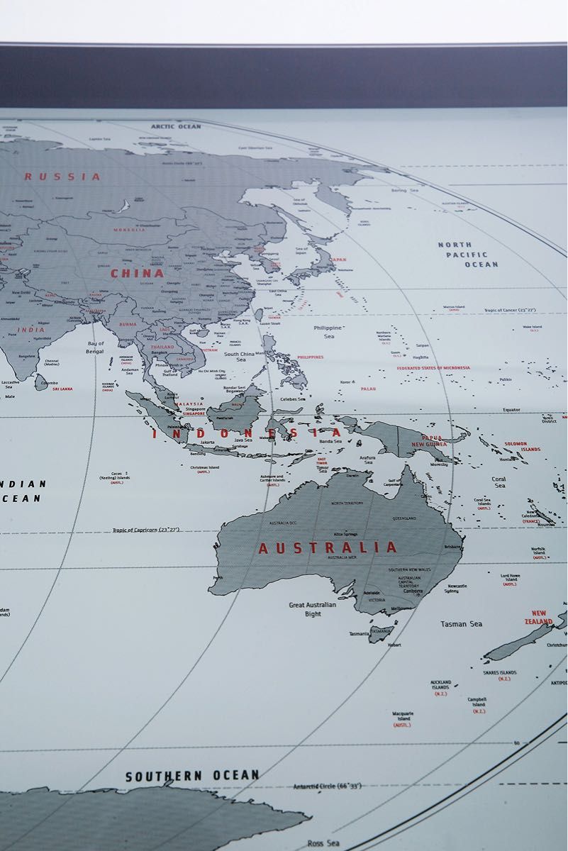 KARE カレ モンド ガラスデスク 世界地図デザインデスク 