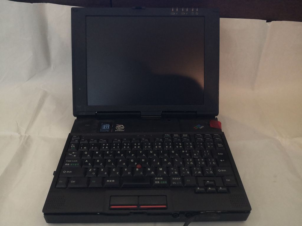 IBM ThinkPad 235 2607-20J チャンドラ 部品取り付き HITACHI IBM ThinkPad 235 2607-20J チャンドラ 部品取り付き HITACHI
