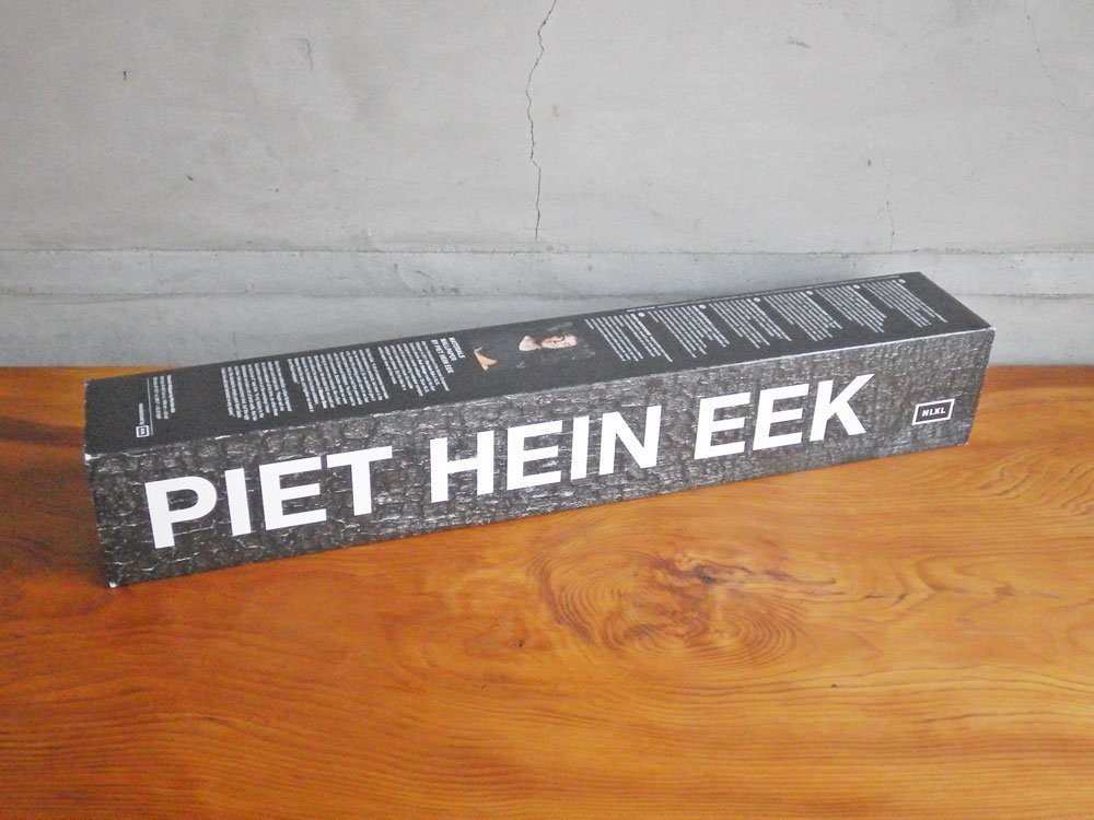 ♪ ピート・ヘイン・イーク PIET HEIN EEK ウォールペーパー 壁紙 PHM35 MAARTEN BAAS BURNT WOOD 未使用品 NLXL 参考価格29,700円_画像2