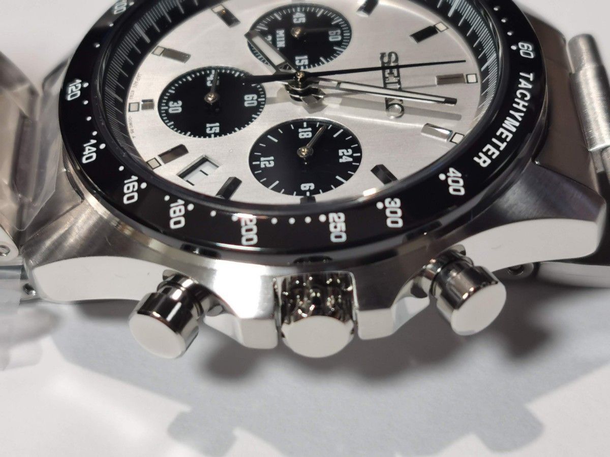 新品 未使用 SEIKO セイコー ナノ ユニバース 別注 クォーツ 新品 未使用 SEIKO セイコー ナノ ユニバース 別注 クォーツ