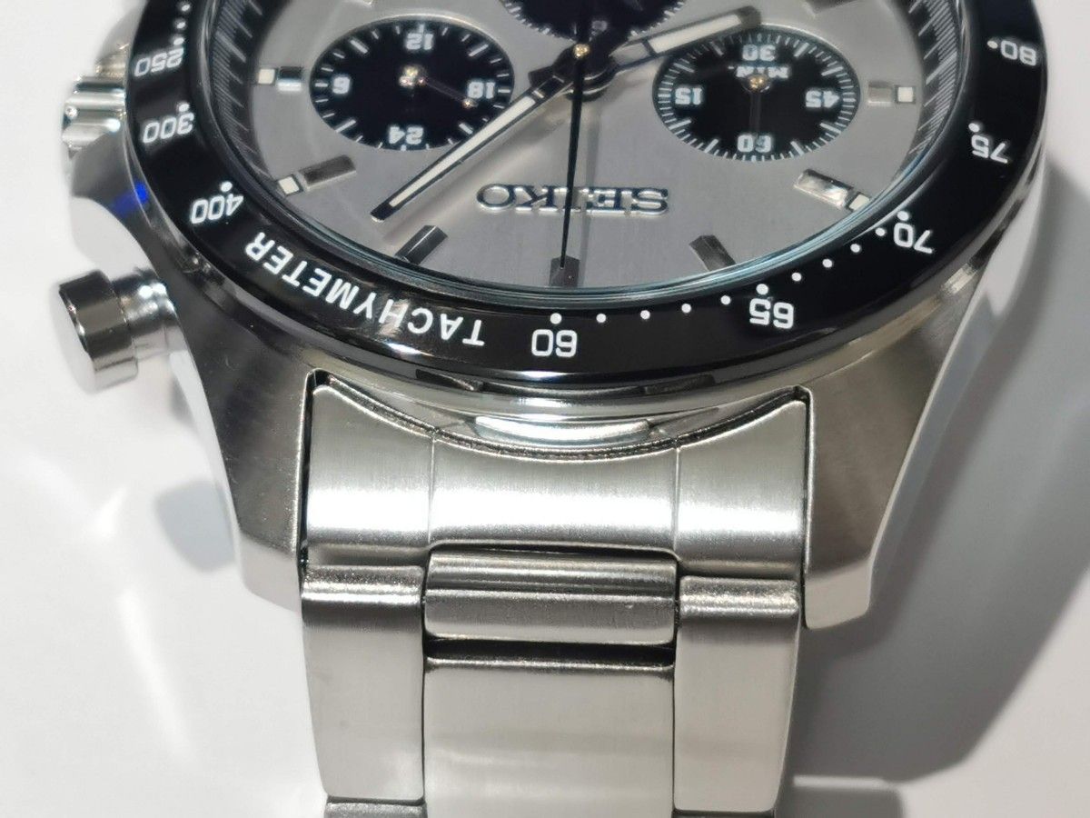 新品 未使用 SEIKO セイコー ナノ ユニバース 別注 クォーツ 新品 未使用 SEIKO セイコー ナノ ユニバース 別注 クォーツ