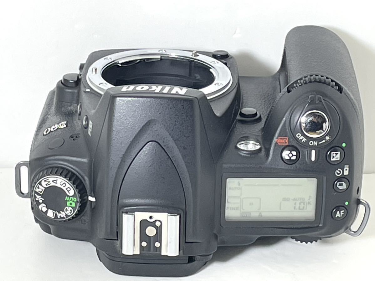総ショット数 3,600回 美品 ニコン Nikon D90 Wズームレンズセット 18-55VR標準 & 300mm超望遠 動画撮影 SDカード付きすぐに撮影できます_画像6