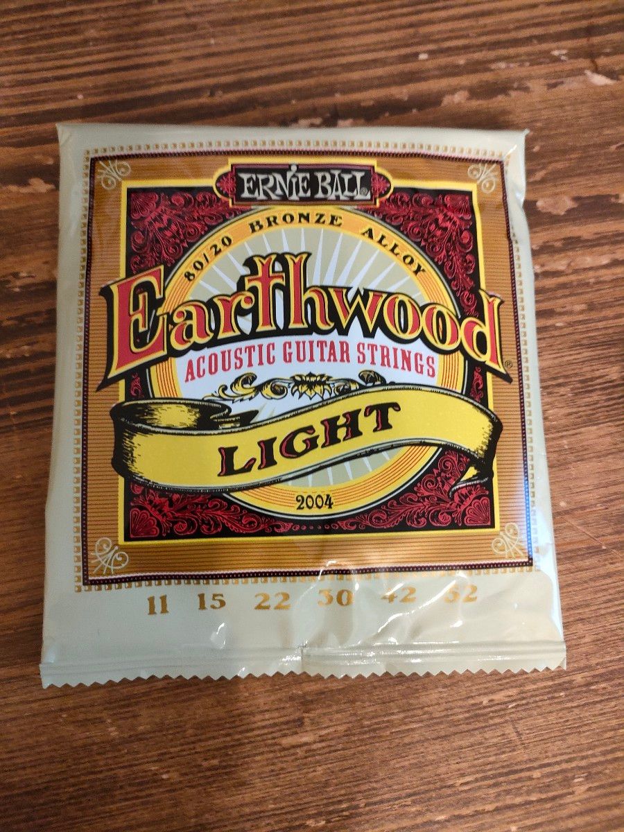 ERNIE BALL ( アーニー・ボール )Earthwood LIGHT