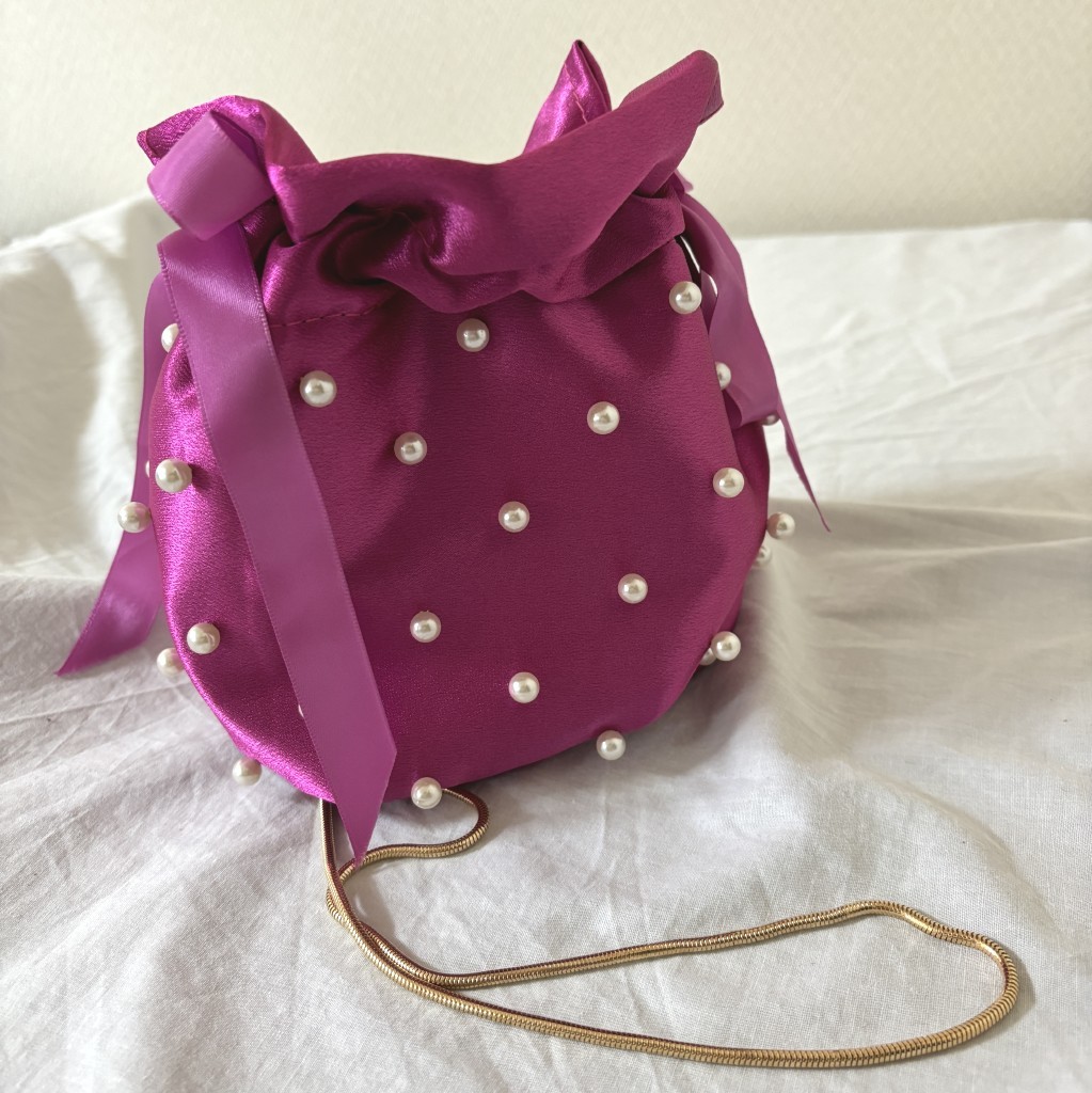 SHEIN シーイン　レディース　バッグ　ポシェット　巾着　ミニフェイクパール & ラインストーン装飾　バケットバッグ　ピンク_画像4