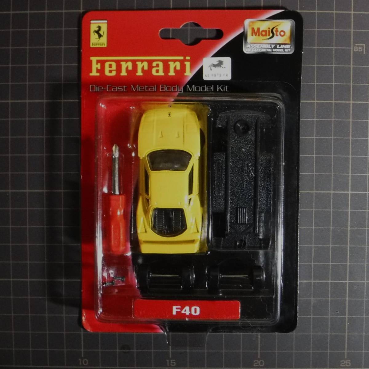 【Maisto】Ferrari 348ts 組み立てキットSET［0554］_画像5