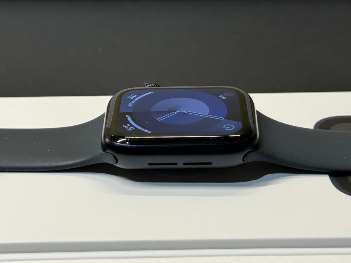 即決 美品 バッテリー100% オススメ Apple Watch SE2 40mm 即決 美品 バッテリー100% オススメ Apple Watch SE2 40mm