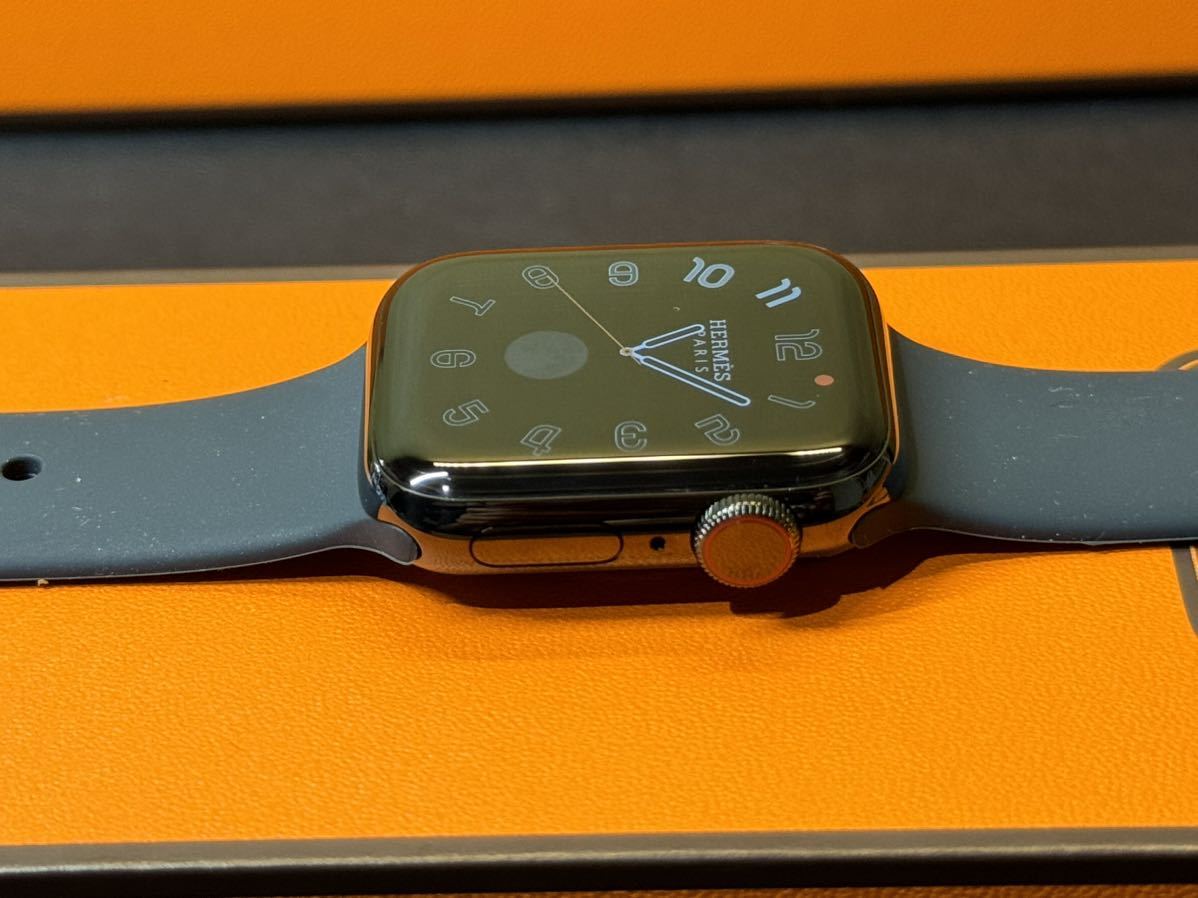 即決 初の方もオススメ 美品 Apple Watch series6 HERMES 40mm 即決 初の方もオススメ 美品 Apple Watch series6 HERMES 40mm