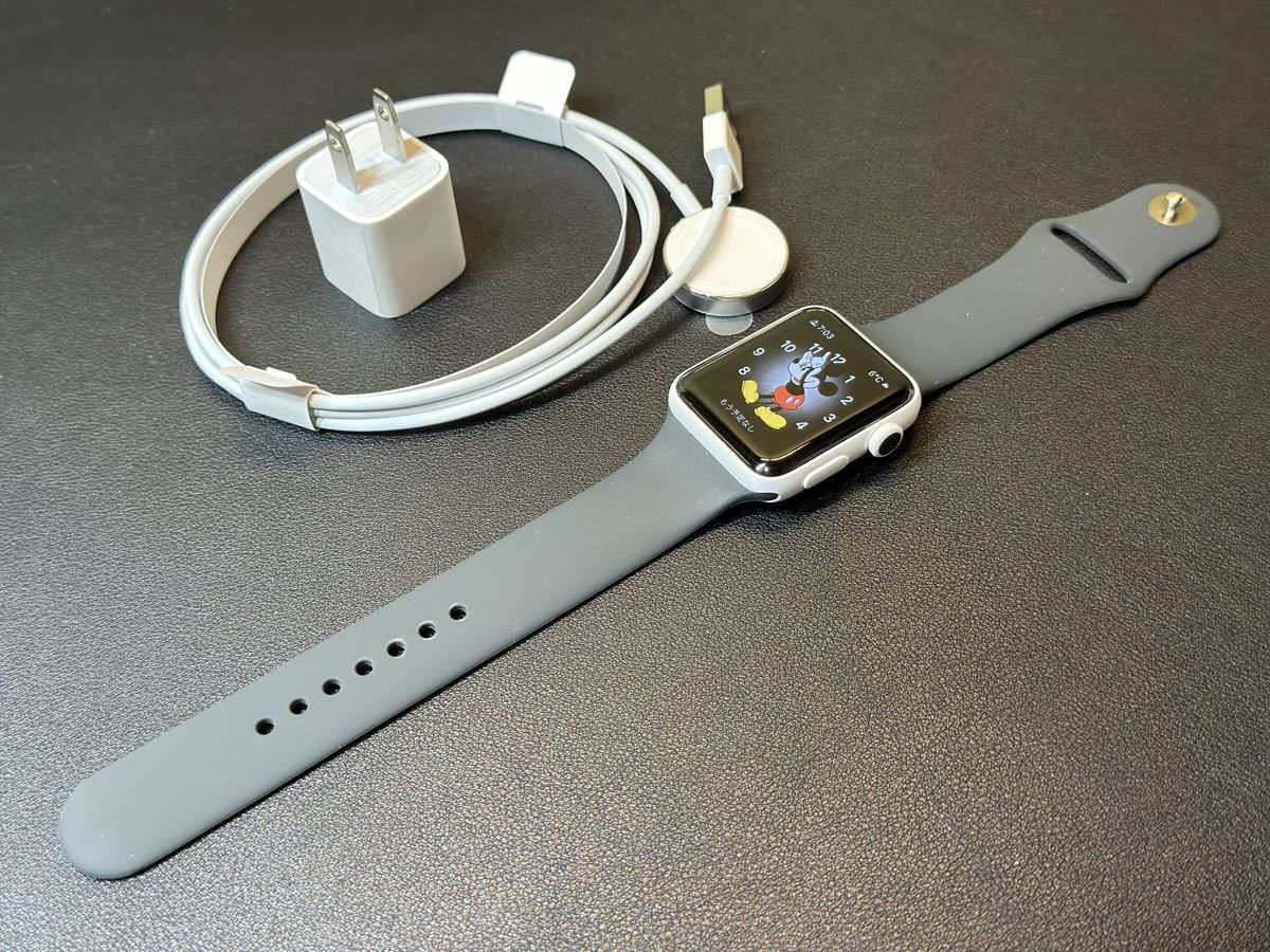 即決 美品 激レア ホワイトセラミック Apple Watch series2 即決 美品 激レア ホワイトセラミック Apple Watch series2