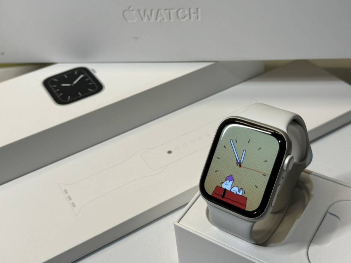 即決 美品 オススメ Apple watch Series5 44mm シルバー 即決 美品 オススメ Apple watch Series5 44mm シルバー