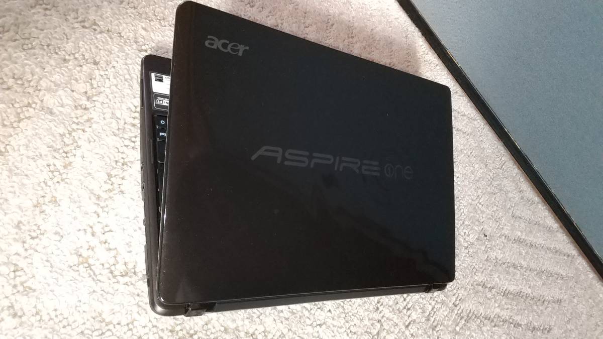 acer Aspire One 722 美品 SSD128GB メモリ4ＧＢ_画像3
