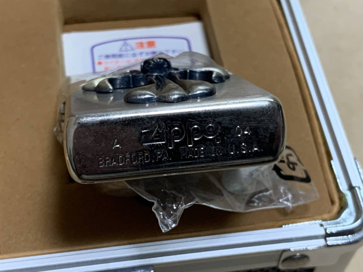 2004製 スカルクロスメタル　ZIPPO　未使用_画像3