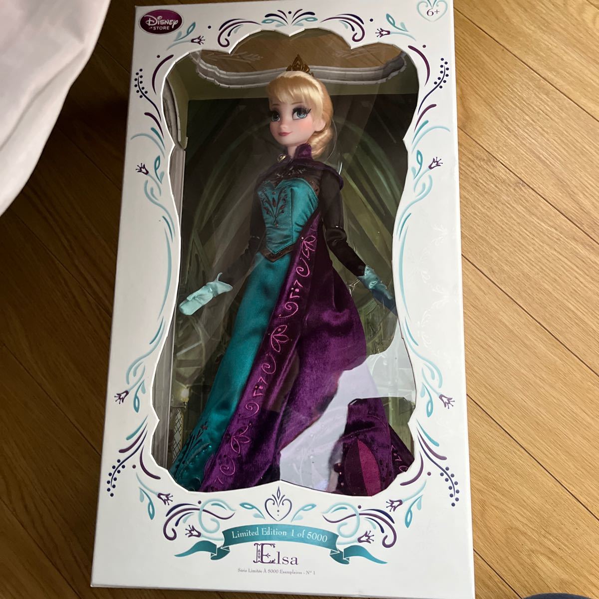  Disney ディズニー エルサ リミテッドドール アナと雪の女王 Frozen 限定品 アナ雪_画像2