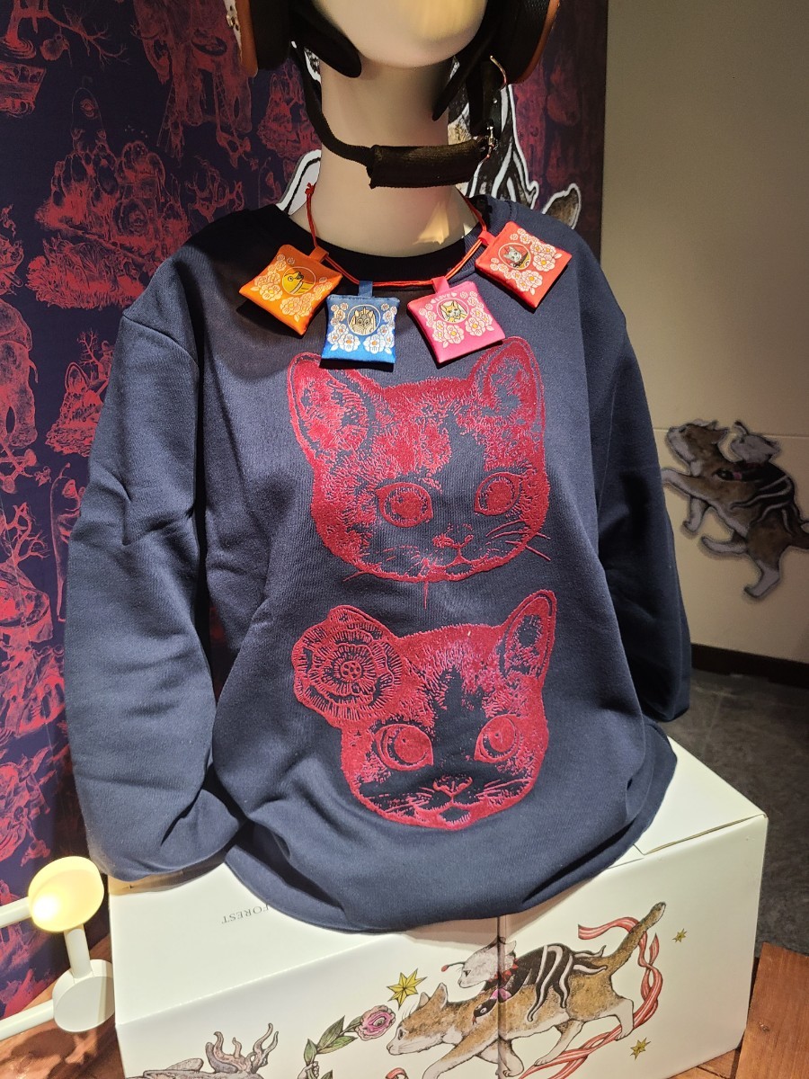 ヒグチユウコ 奇幻動物森林 樋口裕子展スウェットM ヒグチユウコ 奇幻動物森林 樋口裕子展スウェットM