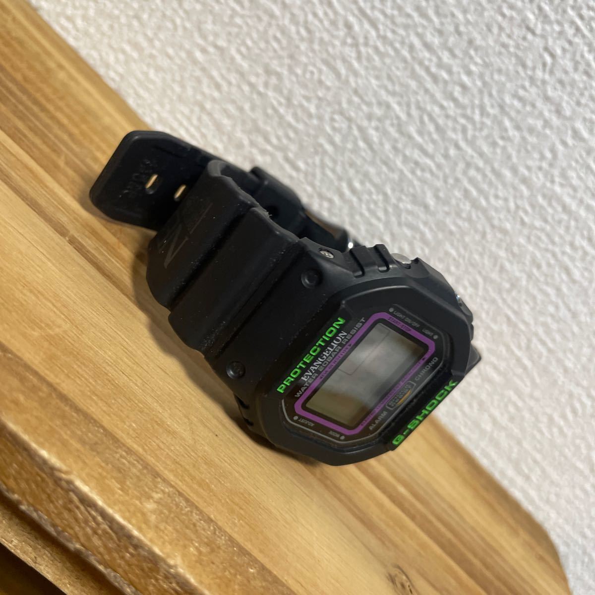 コラボ/G-SHOCK/スピード/時計/DW-5600/エヴァンゲリオン/初号機/カシオ/入手困難/レア/限定 CASIO 腕時計 電池 DW 碇シンジ