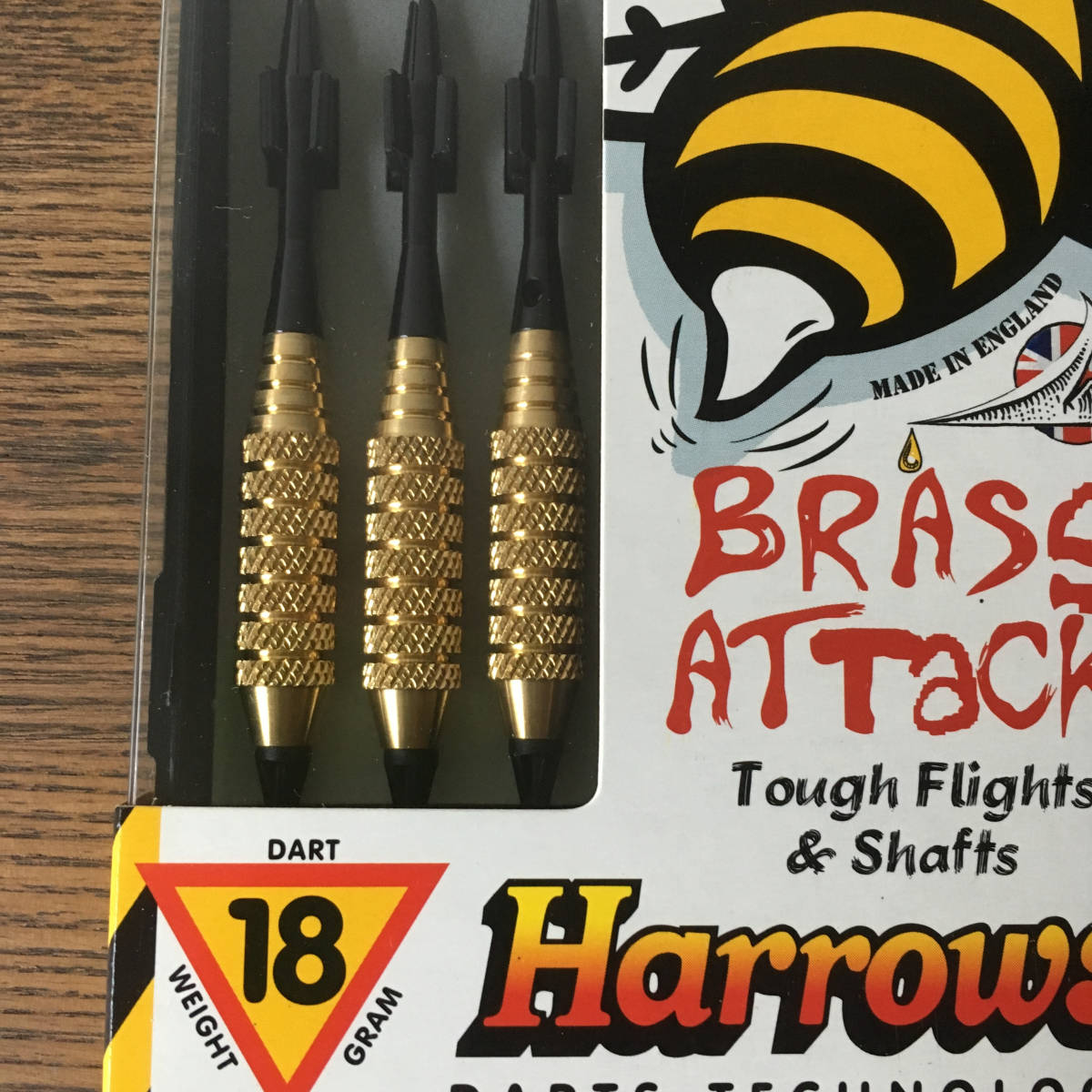 一撃！廃盤超希少！送料安！新品 Harrows ダーツ BUZZ 18g　ハローズ　太めのダーツは投げやすい！！_画像2