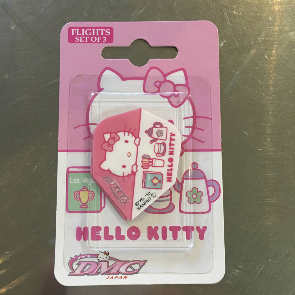  один .! очень редкий! дартс полет Hello Kitty Kitty Chan 4