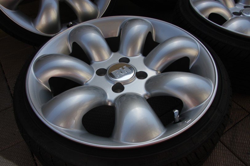 【美品】RH NAQマキシライト　K-FACTORYバージョン　16インチ　7J　+25　PCD100　４穴　タイヤ付き　165/40R16　ナンカン　NS-20_画像2