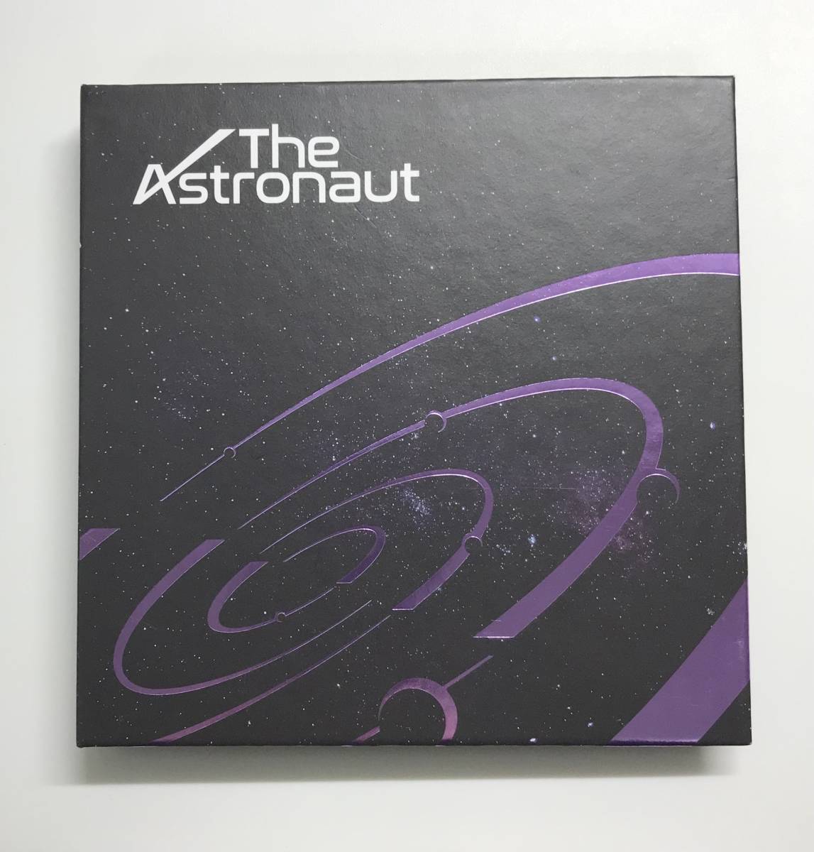 The Astronaut 「VERSION　01」 / JIN (BTS) 　CD 　発売日2022年11月2日　　K-CD140_画像1
