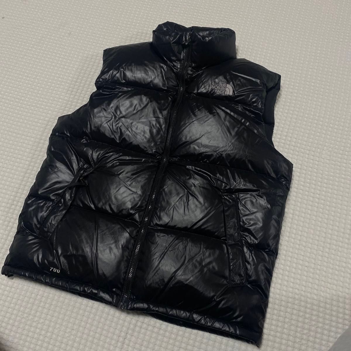 ノースフェイス ダウンベスト ヌプシ ホログラム 定番 Lサイズ ノースフェイス ダウンベスト ヌプシ ホログラム 定番 Lサイズ