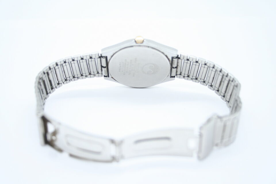 【良品 保障付 動作確認済】SEIKO Spirit Quartz Date 10 Bar 5P32-6B30 Antimagnetic Watch セイコー スピリット クオーツ メンズ W735b_画像9