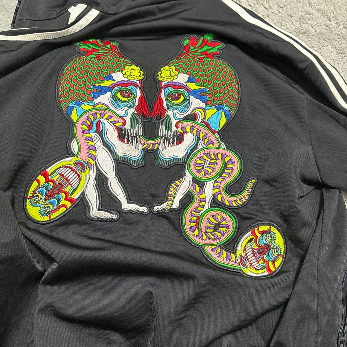 adidas originals 田名網敬一 コラボ トラックジャージ|Yahoo adidas originals 田名網敬一 コラボ トラックジャージ|Yahoo