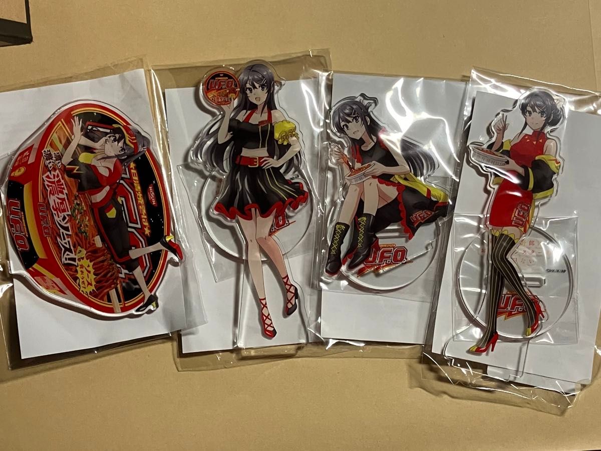 4種 青春ブタ野郎シリーズ UFO限定デザイン 桜島麻衣 アクリル 4種 青春ブタ野郎シリーズ UFO限定デザイン 桜島麻衣 アクリル