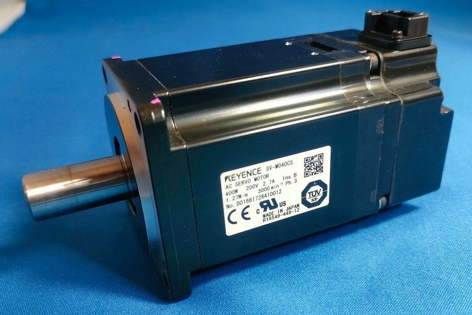 キーエンスサーボモータSV-M040CS 未使用品 サーボモーター キーエンスサーボモータSV-M040CS 未使用品 サーボモーター