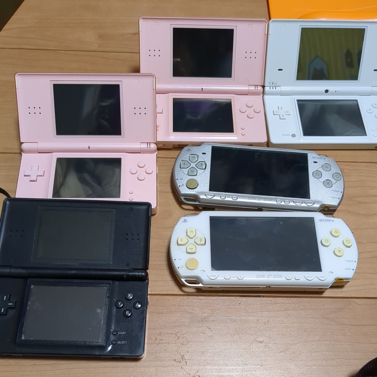 NINTENDO SONY PSP DSLITE DSi 携帯ゲーム　ジャンク　まとめ売　1スタ　売切_画像4