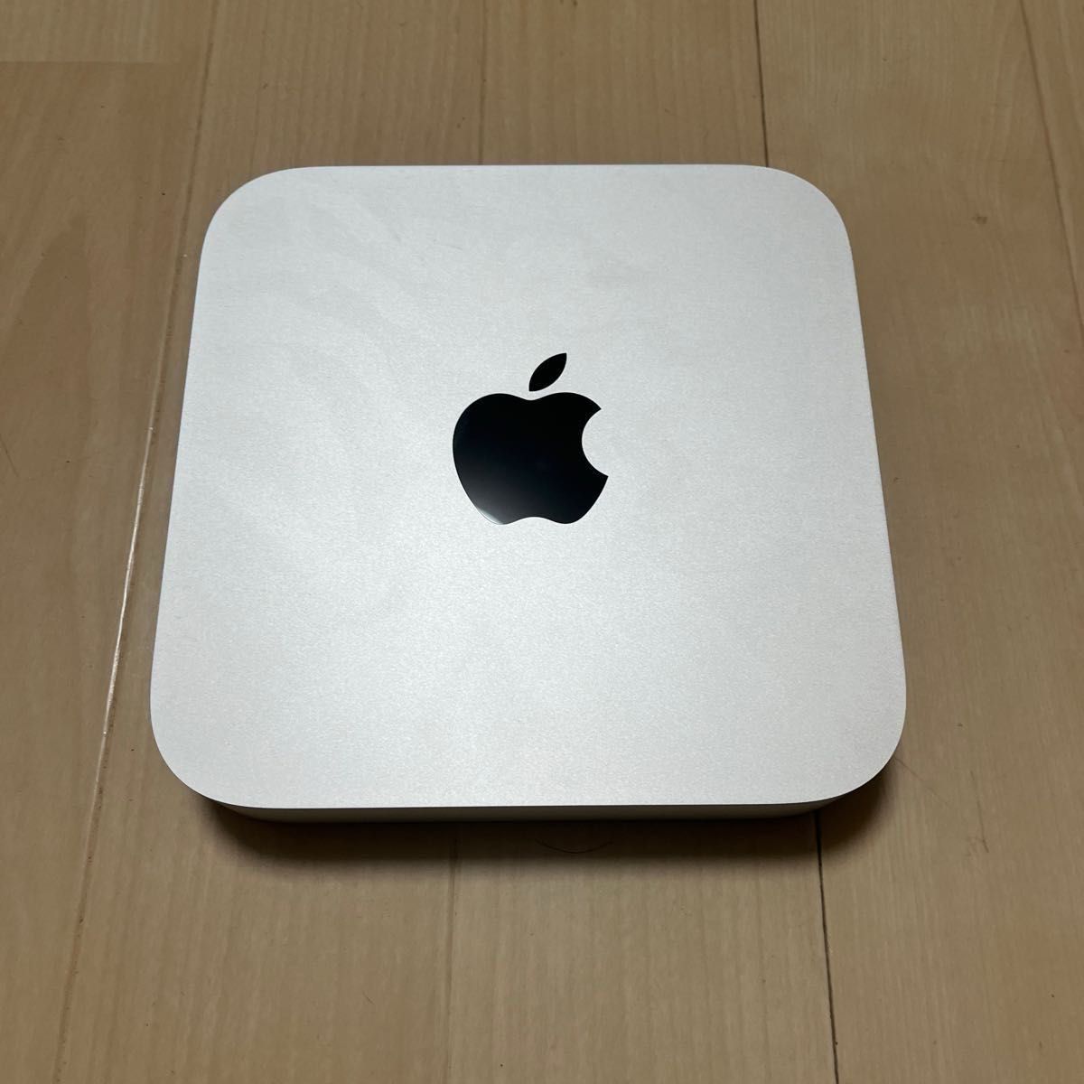 Apple M2 Mac mini メモリ8GB SSD256GB