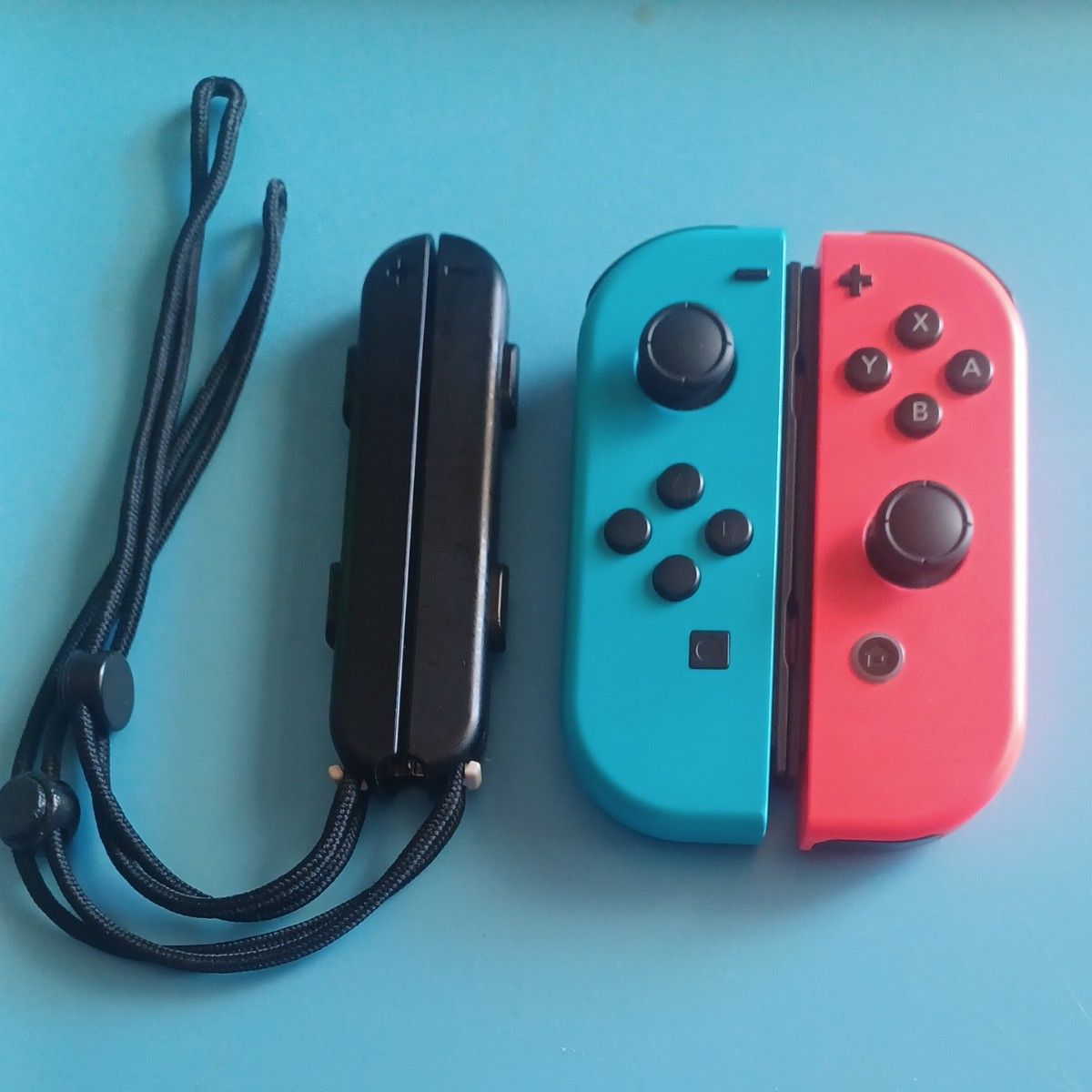 任天堂 Joy-Con ネオンブルー ネオンレッド　ストラップ付