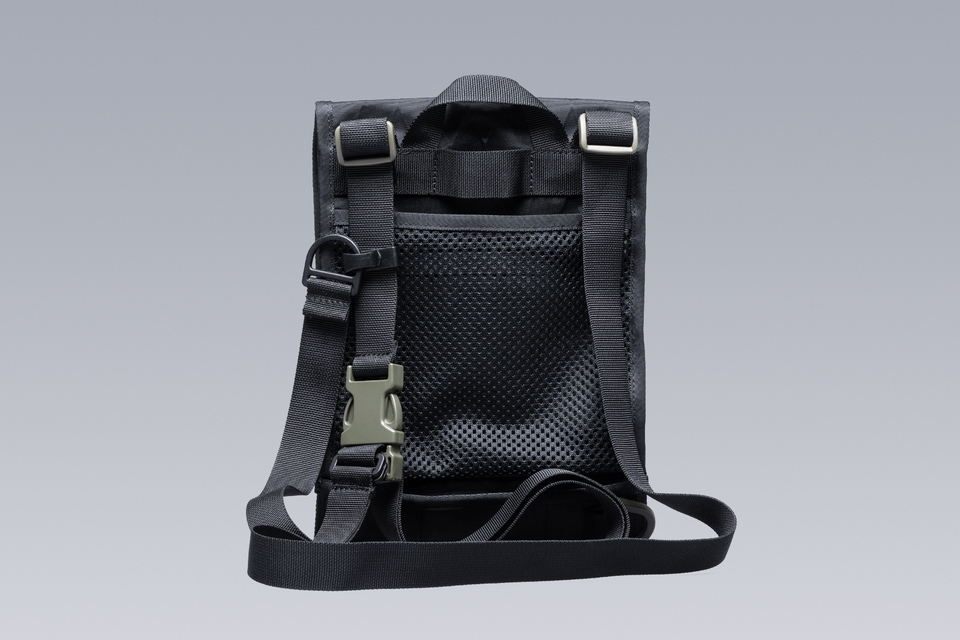 新品未使用 Acronym 3A-2 Interops Kompressionstasche X-Pac 新品未使用 Acronym 3A-2 Interops Kompressionstasche X-Pac